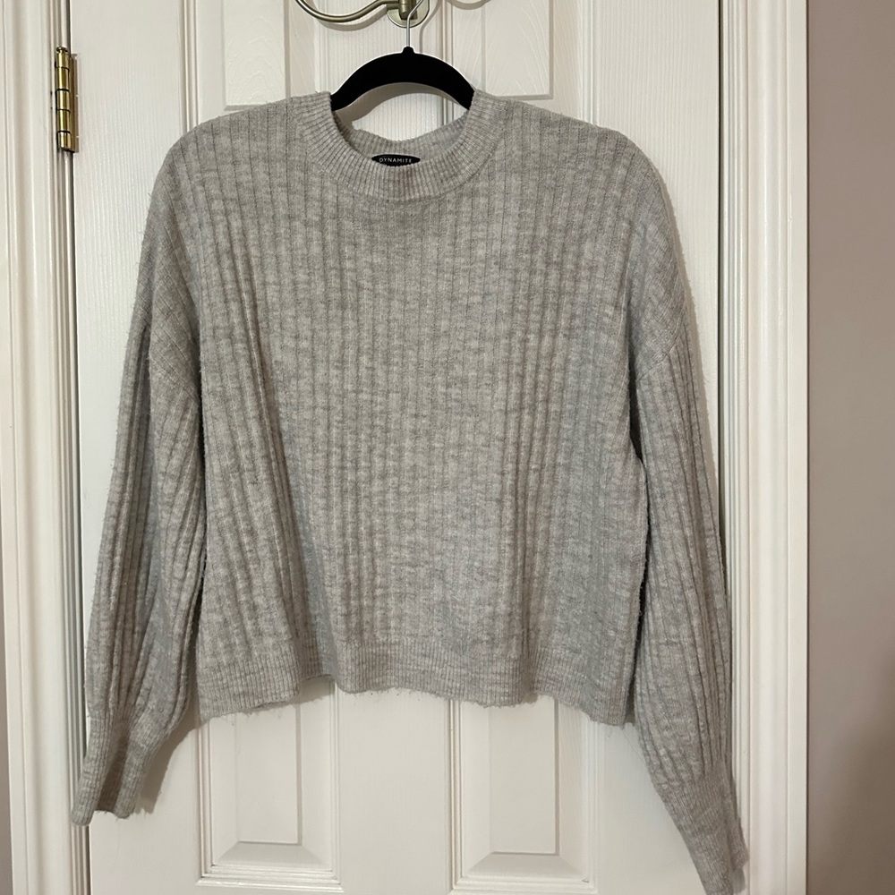 Dynamite Sweater Size L